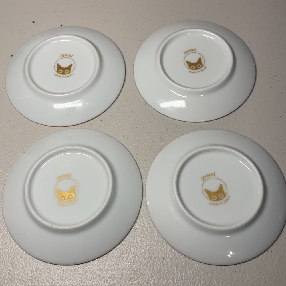 Jewel Dog Mini Plate Set - Picture 3 of 3